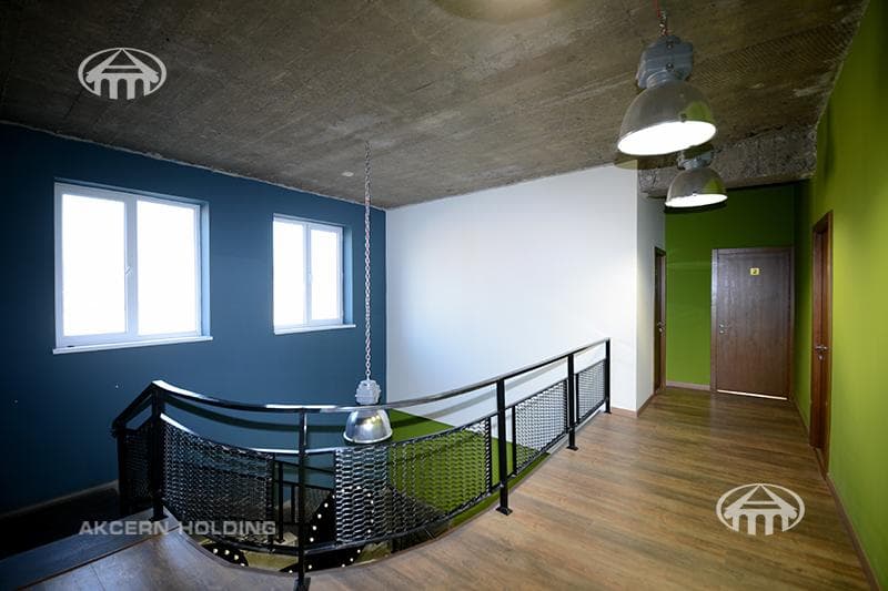 Office · 660 m² · Kentron