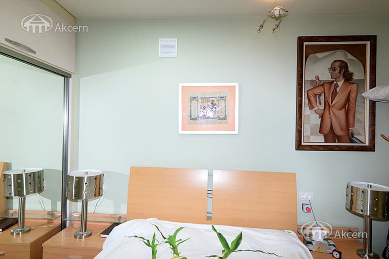 Mansion · 9 rooms · 600 m² · Balahovit