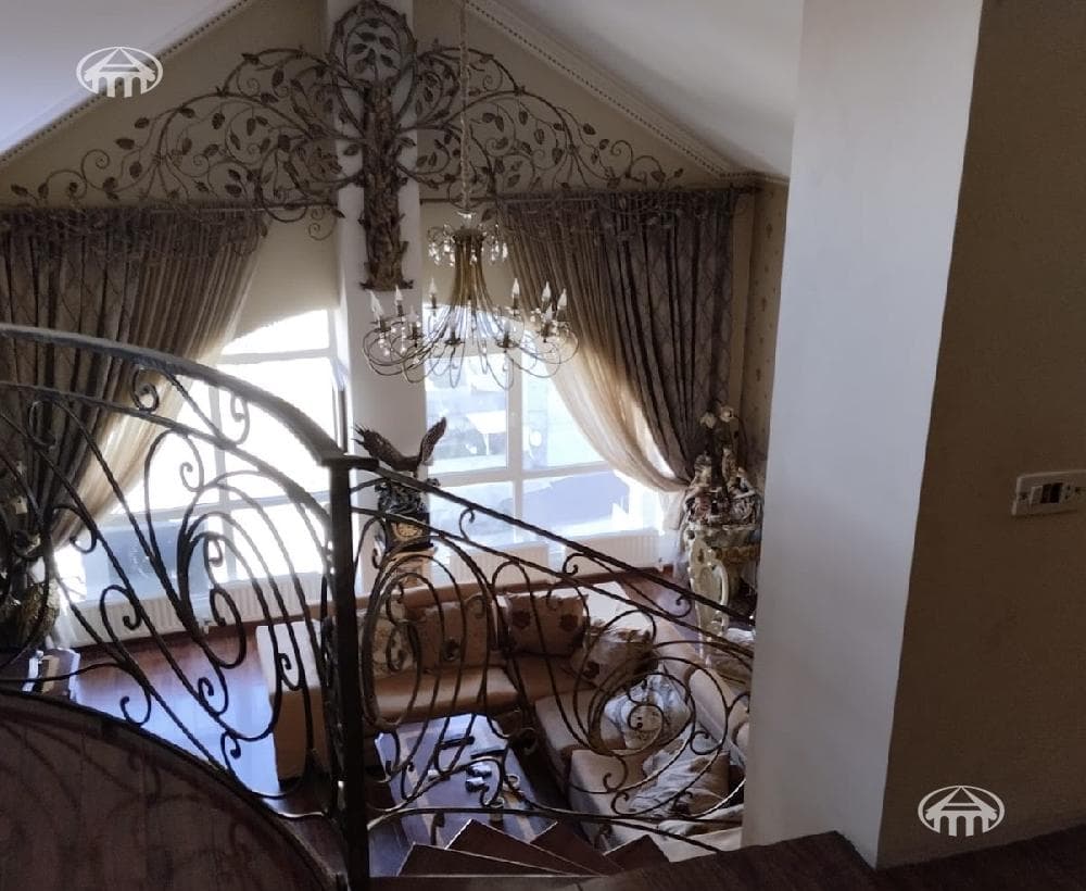 Apartment · 4 rooms · 106 m² · Arabkir