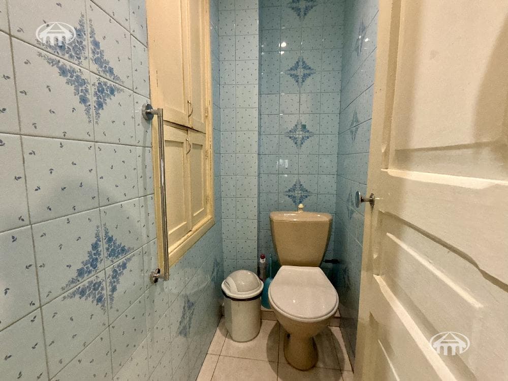 Apartment · 2 rooms · 83 m² · Kentron