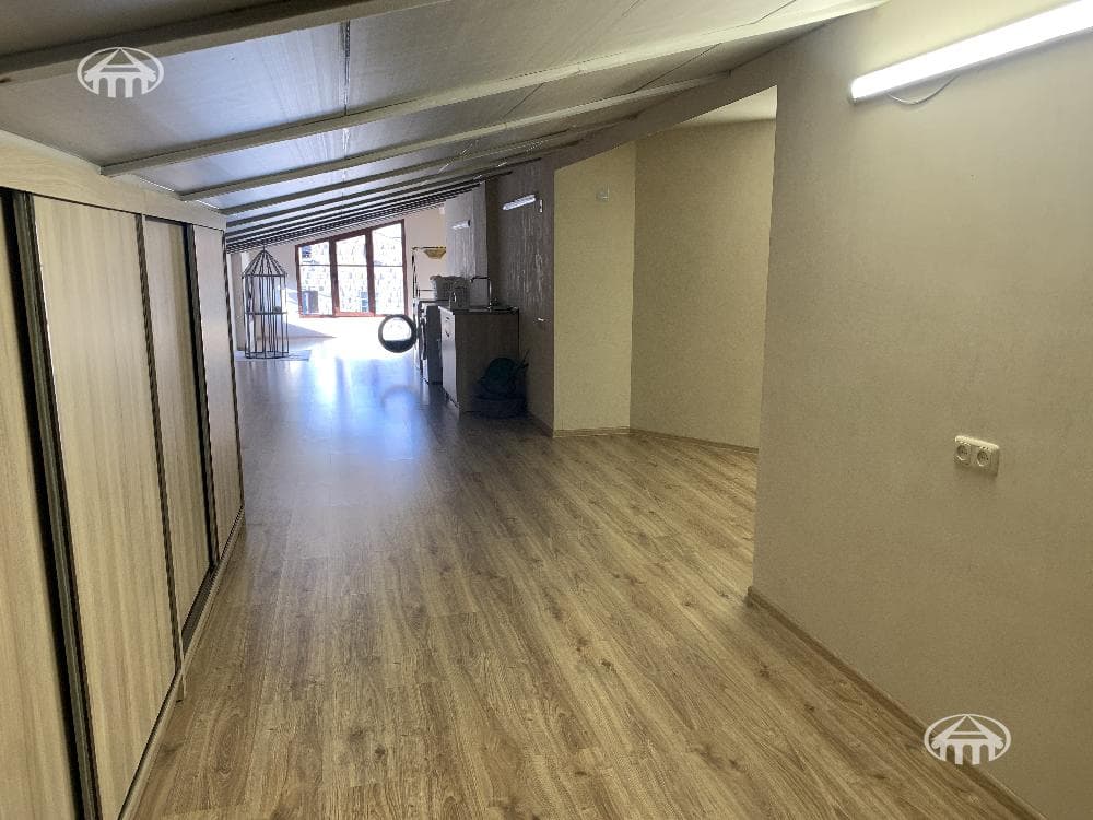 Квартира · 4 комн. · 114 м² · Арабкир