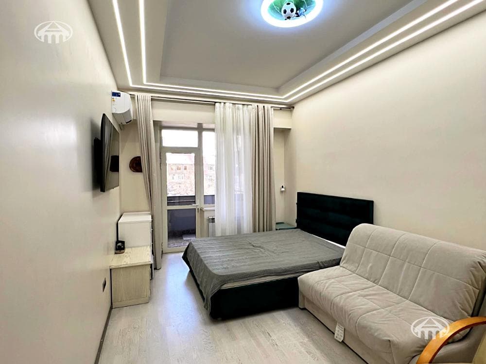 Квартира · 3 комн. · 119 м² · Кентрон