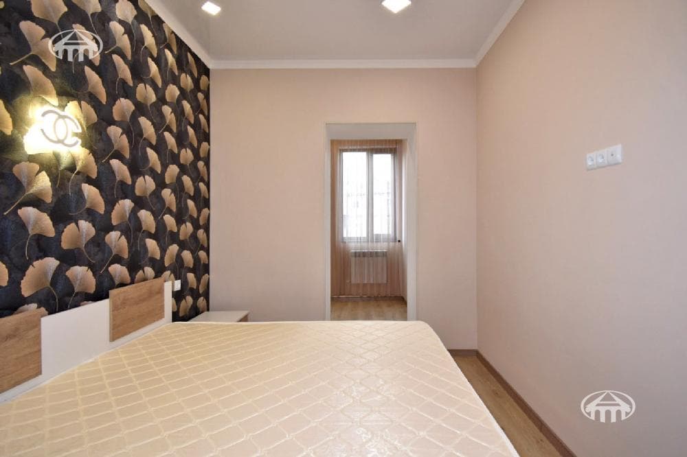 Квартира · 2 комн. · 75 м² · Арабкир