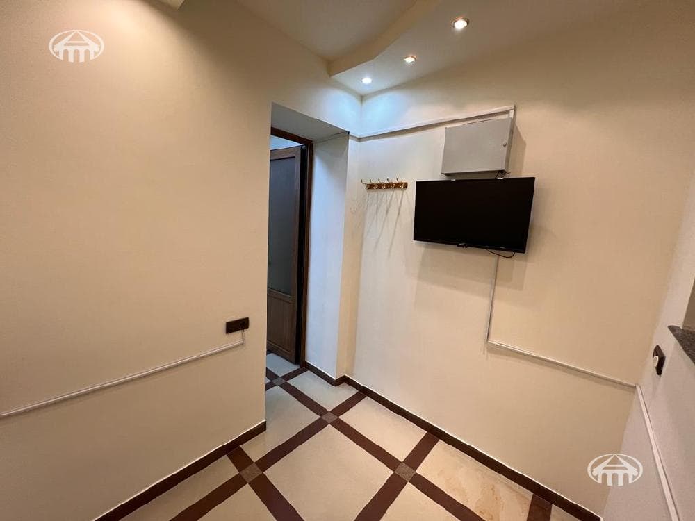 Retail · 89 m² · Arabkir