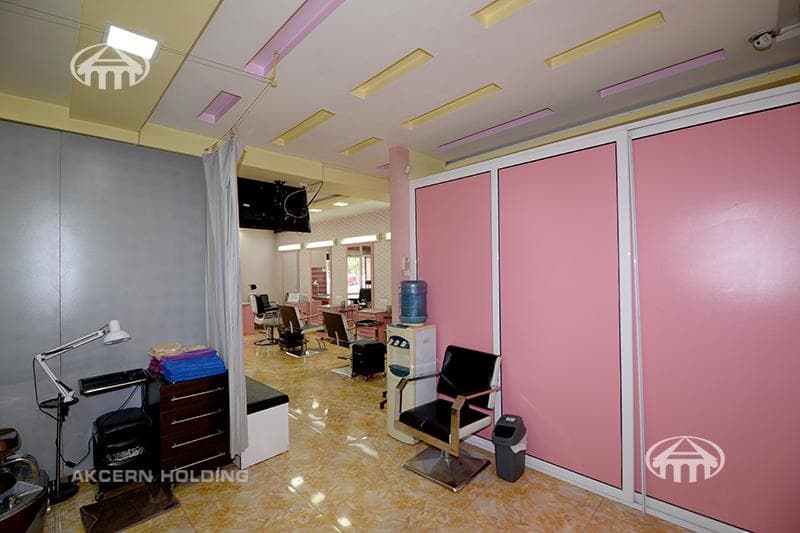 Retail · 276 m² · Kanaker-Zeytun