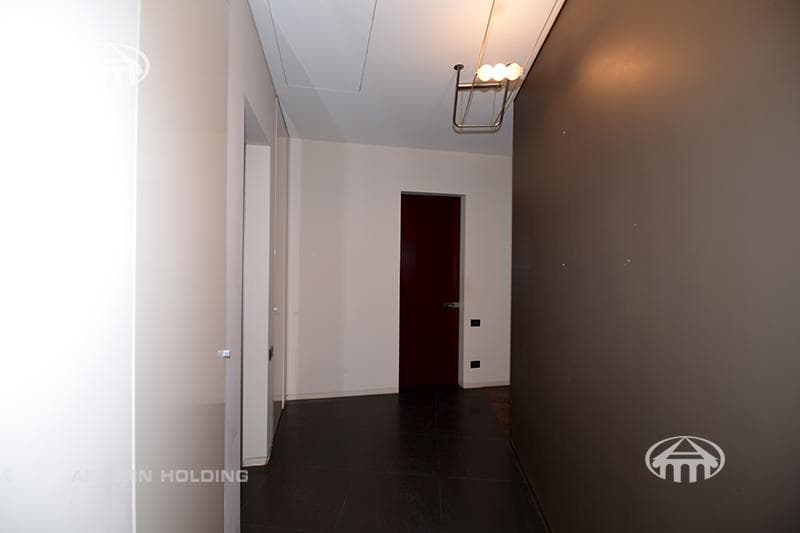 Apartment · 4 rooms · 169 m² · Kentron