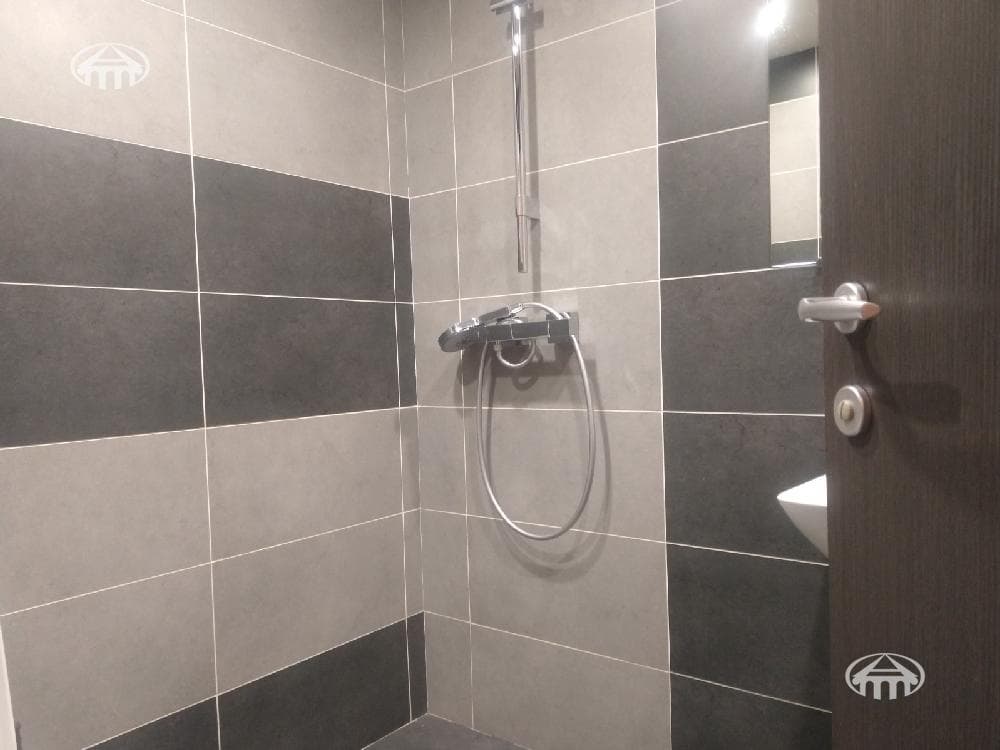Квартира · 3 комн. · 140 м² · Кентрон