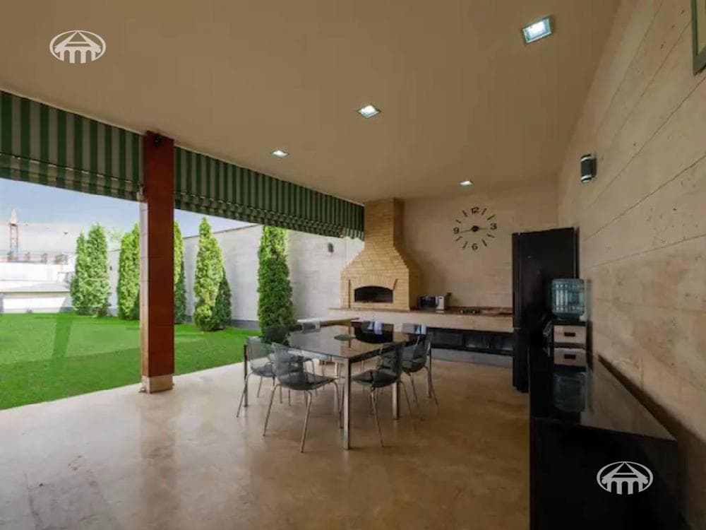 Mansion · 6 rooms · 500 m² · Kanaker-Zeytun