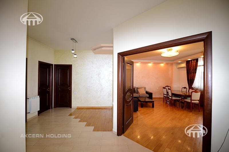 Квартира · 3 комн. · 134 м² · Кентрон