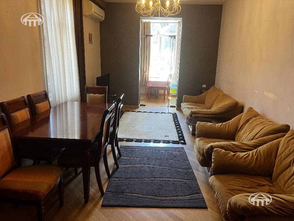 Квартира · 72 м² · Ереван