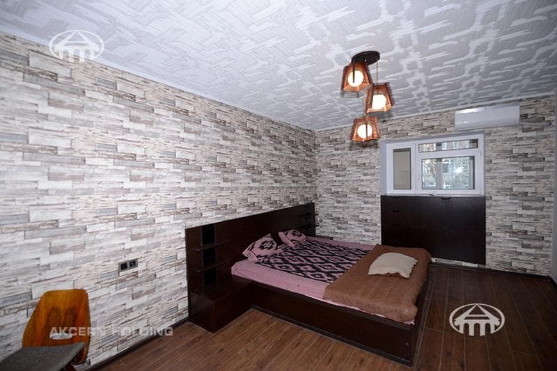 Apartment · 4 rooms · 102 m² · Kentron