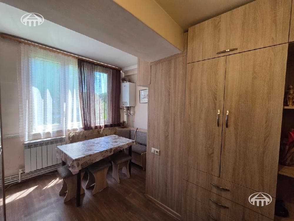 Квартира · 3 комн. · 75 м² · Кентрон