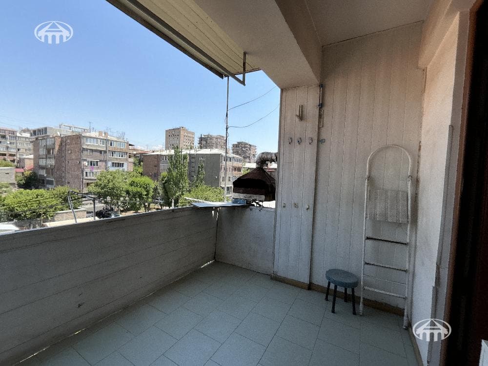Квартира · 3 комн. · 96 м² · Арабкир