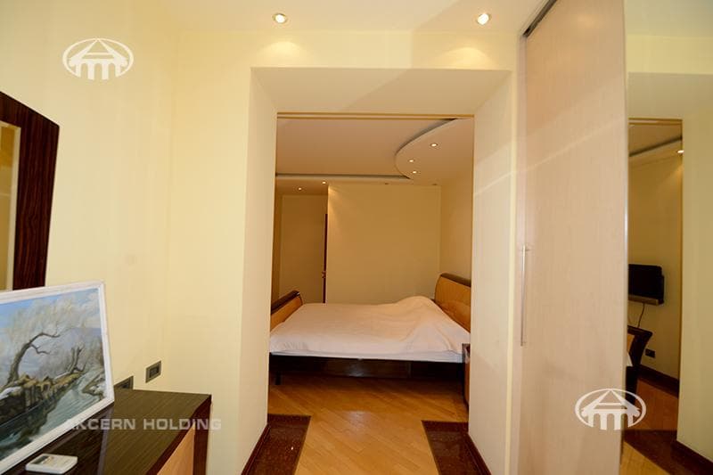 Квартира · 4 комн. · 165 м² · Кентрон