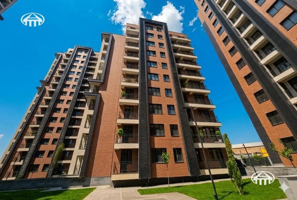 Квартира · 3 комн. · 82 м² · Зовуни