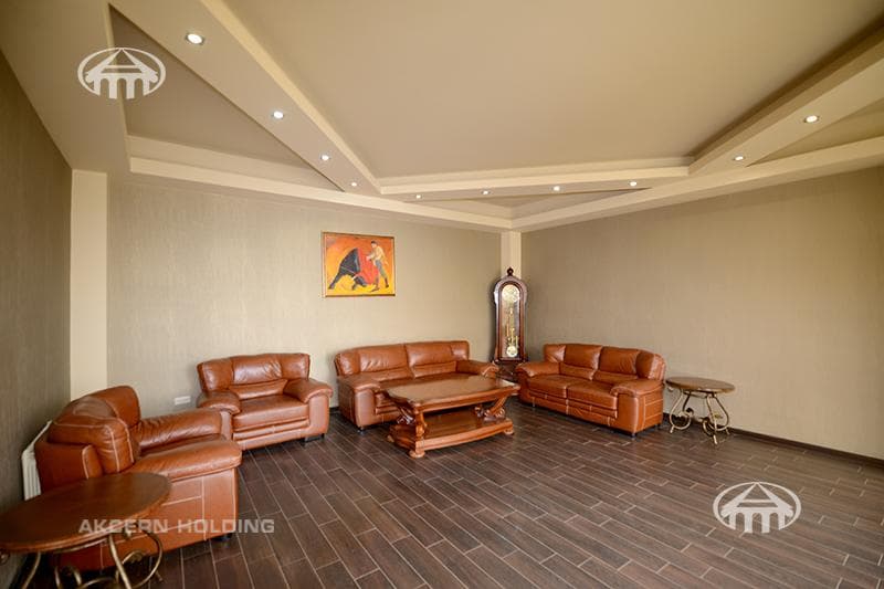 Hotel · 2,918 m² · Sevan