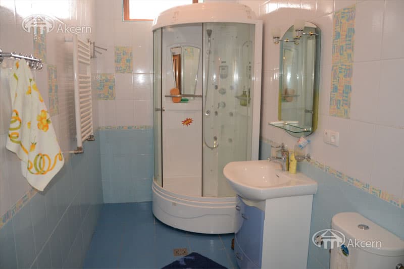 Mansion · 5 rooms · 405 m² · Arzakan