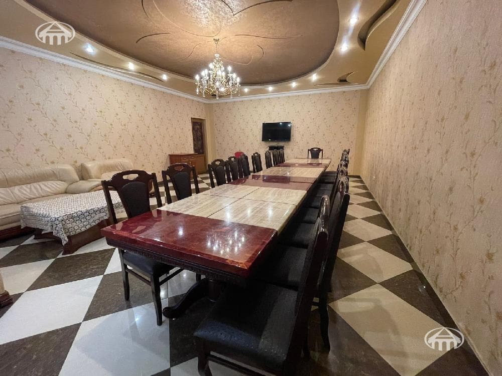 Ռեստորան · 1200 մ² · Մալաթիա-Սեբաստիա