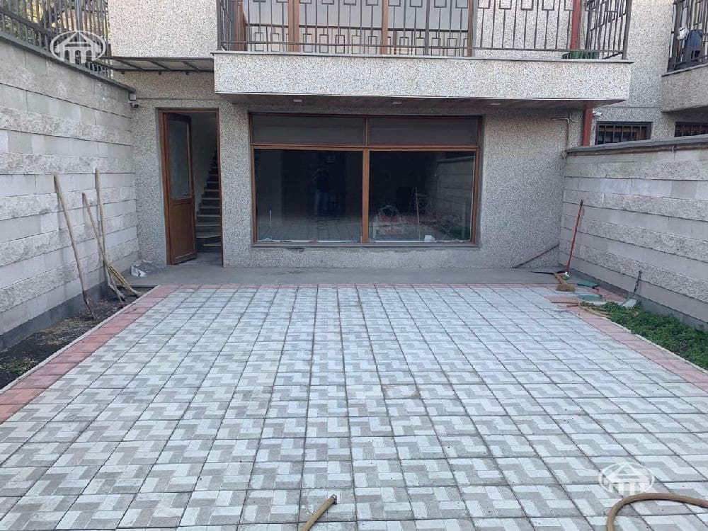 Առանձնատուն · 4 սեն. · 231 մ² · Ավան