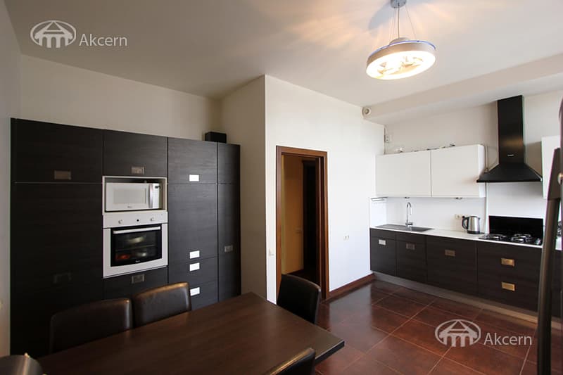 Квартира · 4 комн. · 185 м² · Арабкир — фото 23 из 29