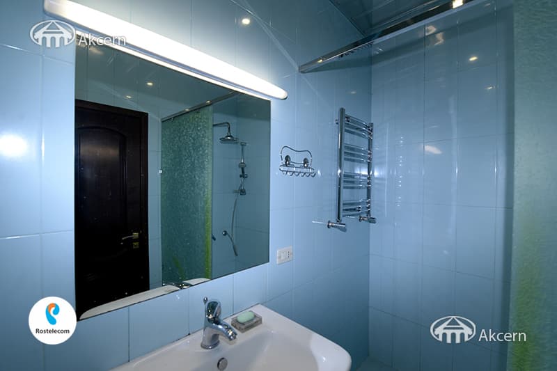 Apartment · 4 rooms · 159 m² · Kentron