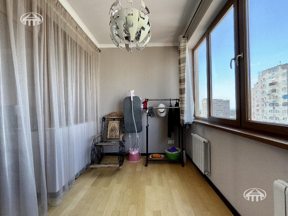 Apartment · 3 rooms · 108 m² · Arabkir
