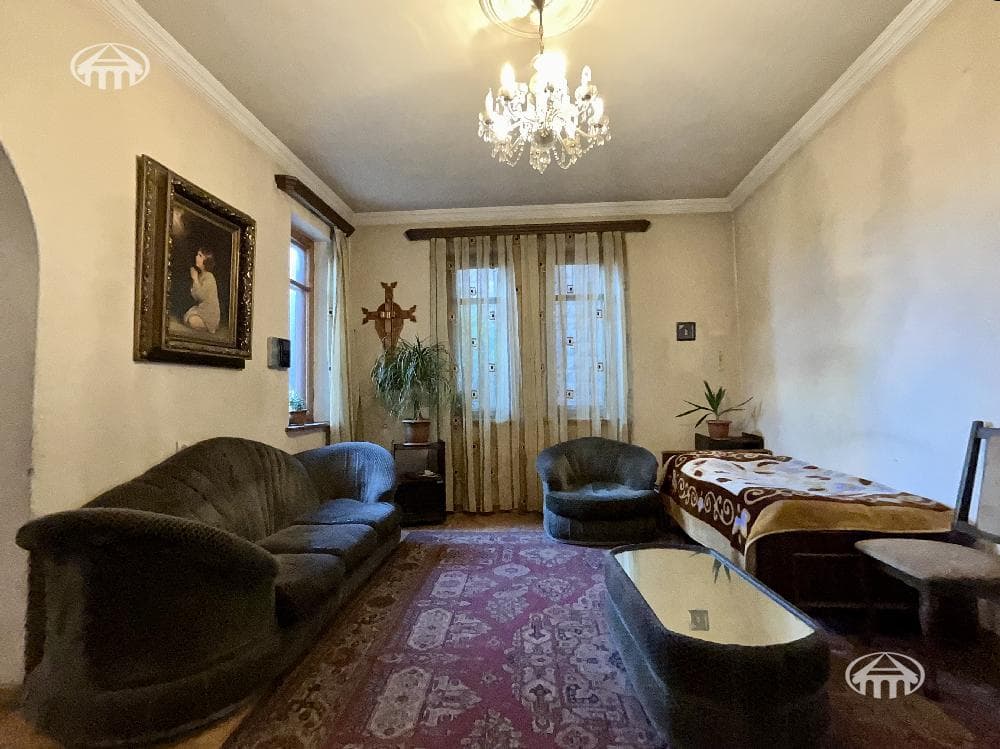 Особняк · 7 комн. · 937 м² · Джрвеж