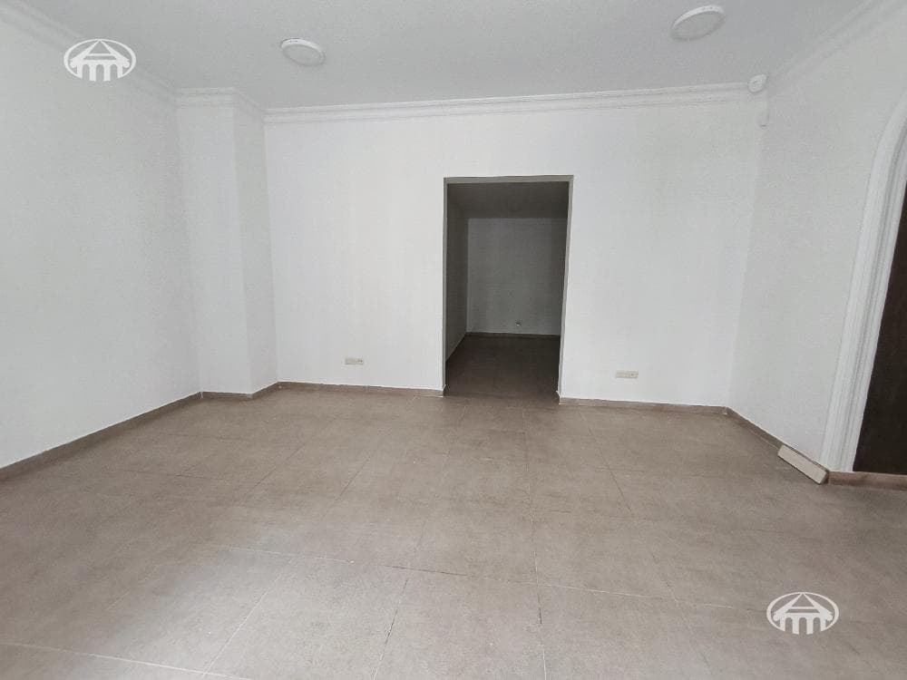 Магазин · 145 м² · Кентрон