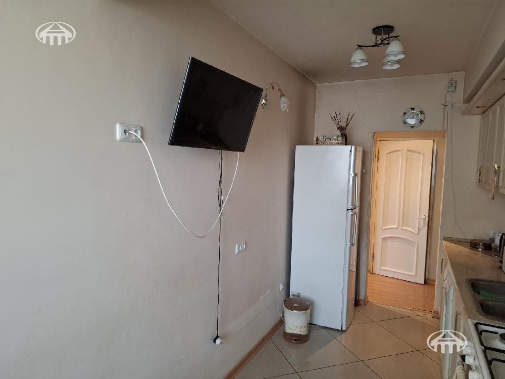 Квартира · 3 комн. · 92 м² · Арабкир