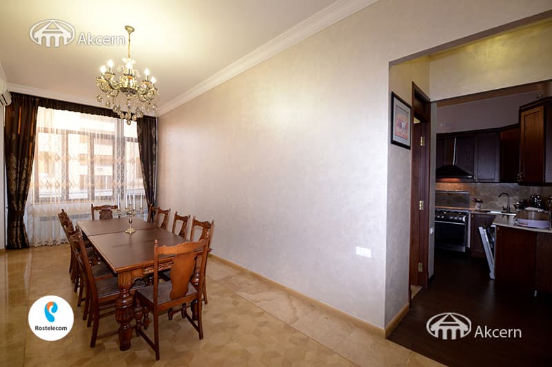 Квартира · 5 комн. · 120 м² · Кентрон