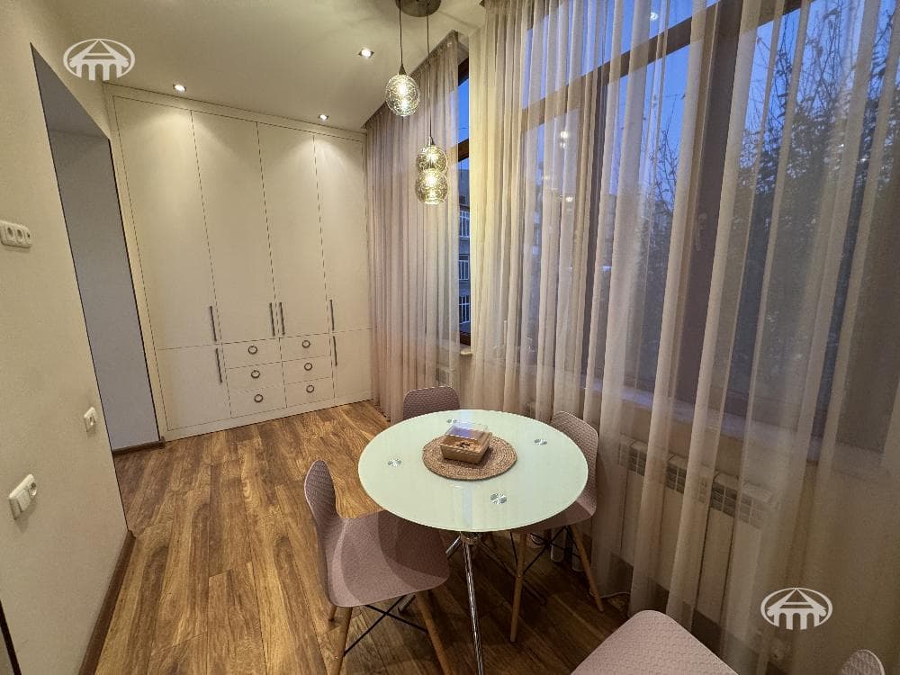Квартира · 2 комн. · 76 м² · Кентрон — фото 4 из 10