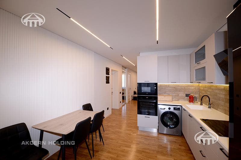 Apartment · 2 rooms · 60 m² · Kentron