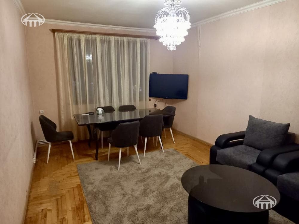 Apartment · 3 rooms · 87 m² · Abovyan