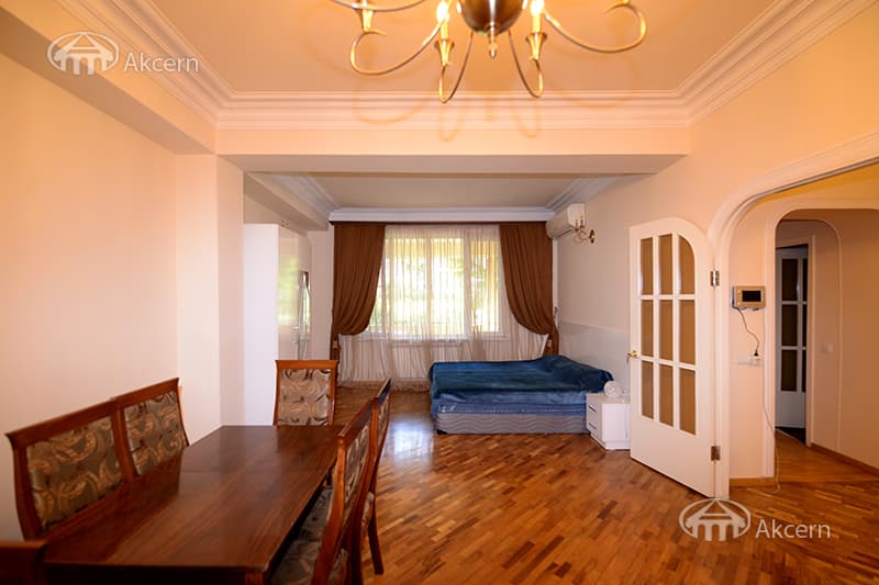 House · 5 rooms · 259 m² · Arabkir — photo 17 / 46