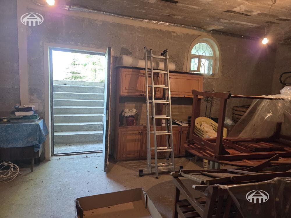 Mansion · 5 rooms · 296 m² · Djrvej