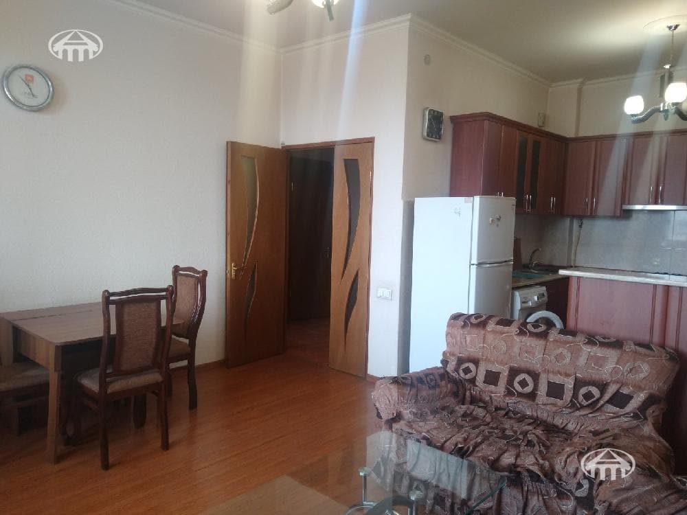Квартира · 2 комн. · 60 м² · Арабкир
