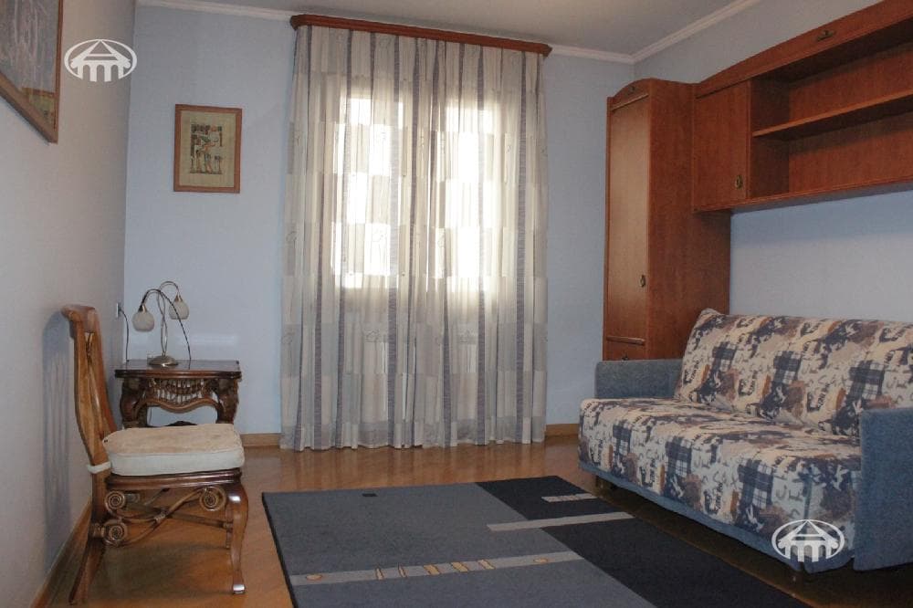 Բնակարան · 4 սեն. · 148 մ² · Կենտրոն