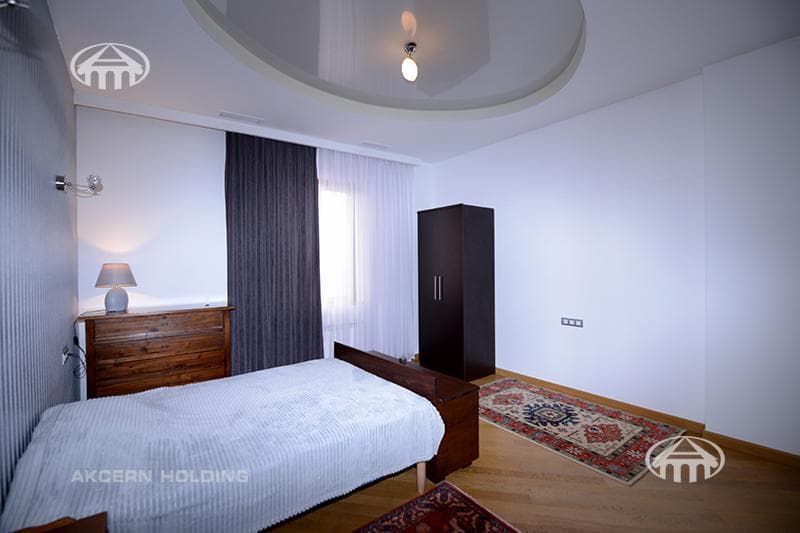 Apartment · 5 rooms · 200 m² · Arabkir