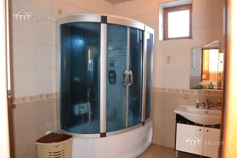 Дом · 7 комн. · 286 м² · Канакер-Зейтун