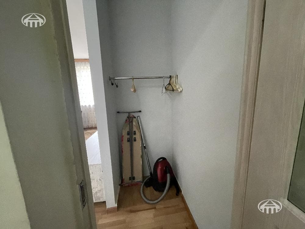 Квартира · 3 комн. · 60 м² · Арабкир