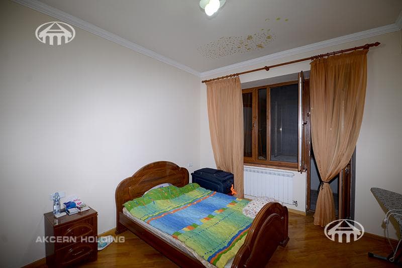 Квартира · 2 комн. · 63 м² · Кентрон