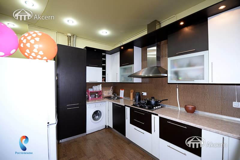 Apartment · 4 rooms · 215 m² · Kentron
