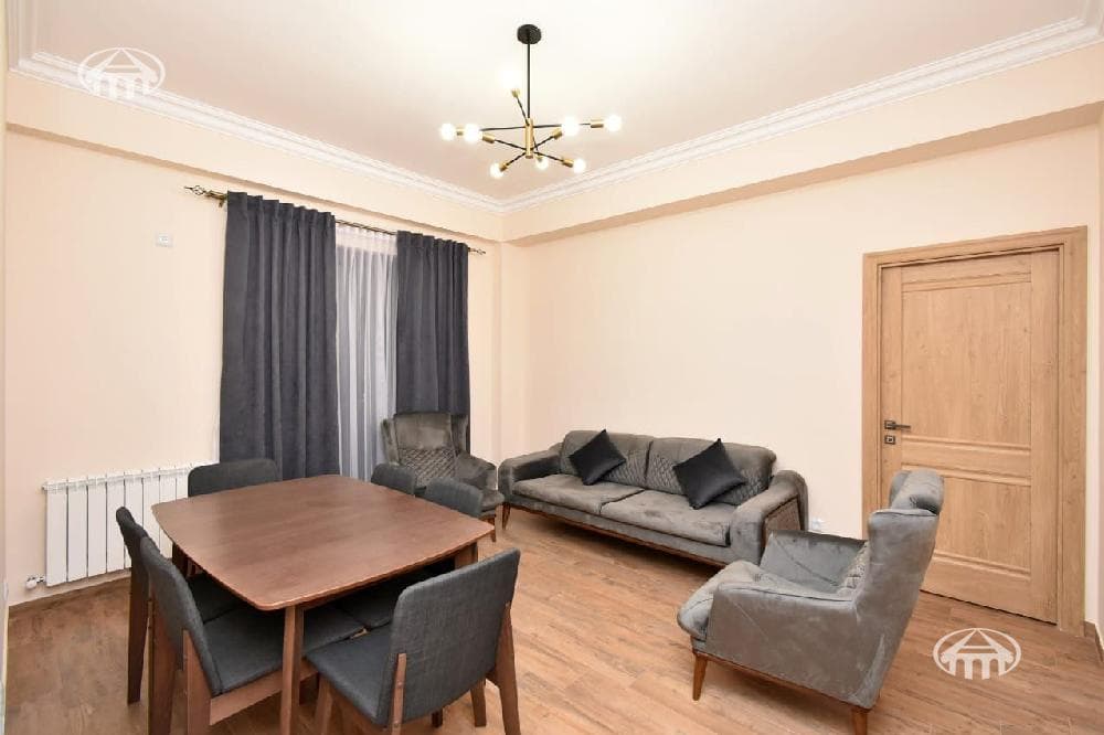 Բնակարան · 3 սեն. · 71 մ² · Դավթաշեն