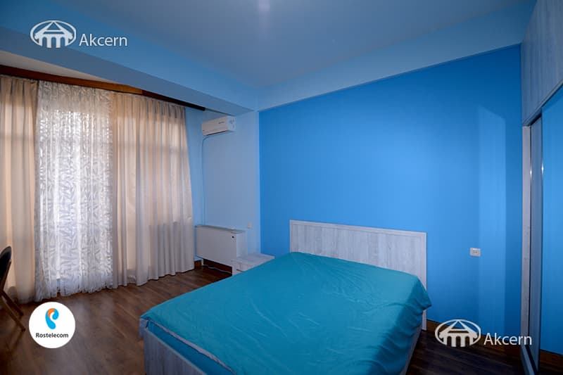Дом · 7 комн. · 418 м² · Арабкир