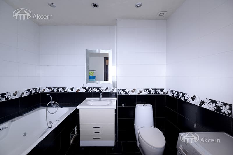 Квартира · 3 комн. · 179 м² · Арабкир