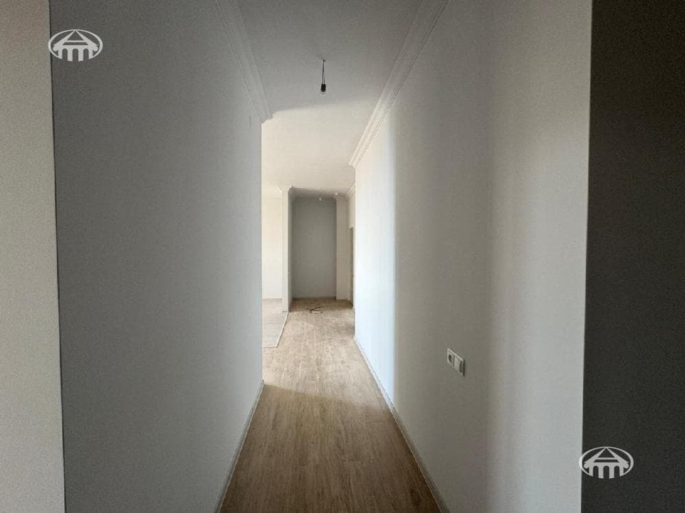 Квартира · 3 комн. · 100 м² · Аджапняк