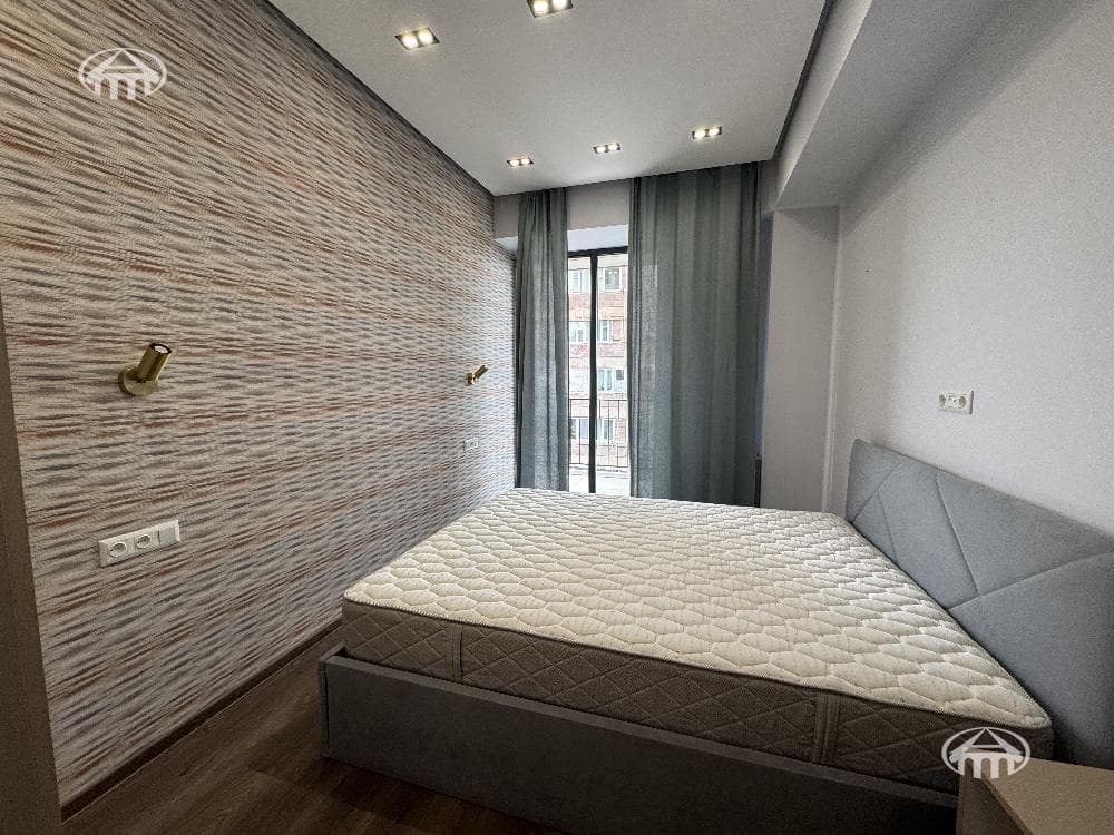 Квартира · 2 комн. · 61 м² · Арабкир