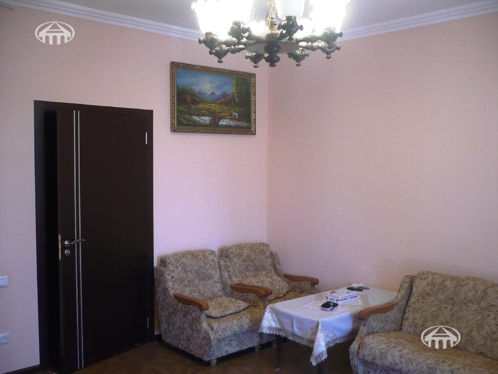 Apartment · 1 rooms · 48 m² · Kentron
