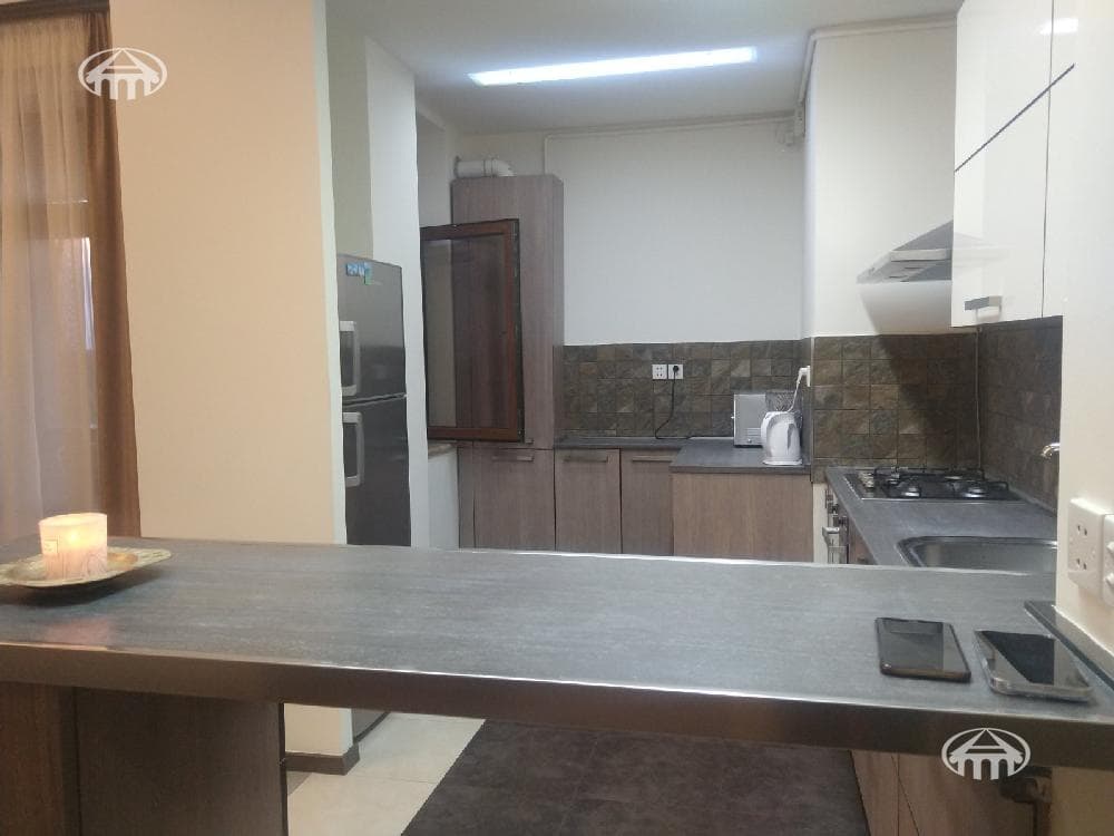 Квартира · 3 комн. · 97 м² · Кентрон