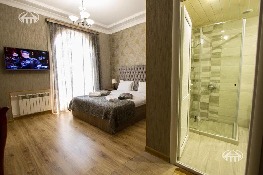 Hotel · 6,100 m² · Djermuk